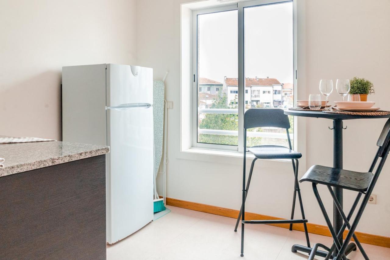 Sunny Studio In The Heart Of Lapa - 5Min Walk To Metro! Porto Exterior foto