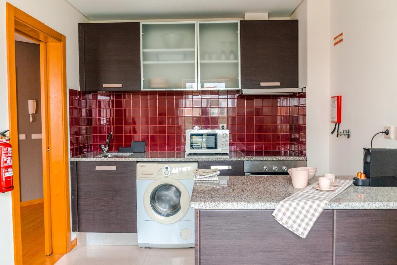 Sunny Studio In The Heart Of Lapa - 5Min Walk To Metro! Porto Exterior foto